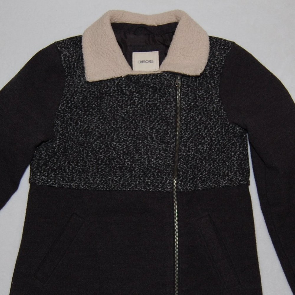 Cherokee Girls L (Bust:34"), Winter Coat with Off Center Zip Closure, Dark Gray - Picture 5 of 12